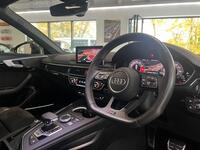 AUDI RS4
