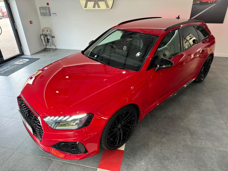 AUDI RS4