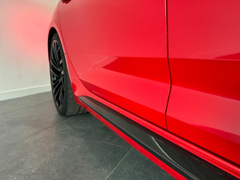 AUDI RS4