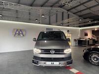 VOLKSWAGEN TRANSPORTER KOMBI