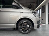 VOLKSWAGEN TRANSPORTER KOMBI