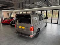 VOLKSWAGEN TRANSPORTER KOMBI