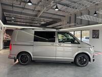 VOLKSWAGEN TRANSPORTER KOMBI