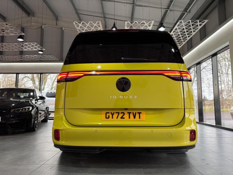 VOLKSWAGEN ID. BUZZ