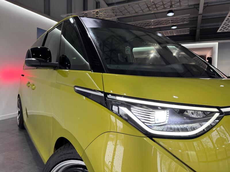 VOLKSWAGEN ID. BUZZ