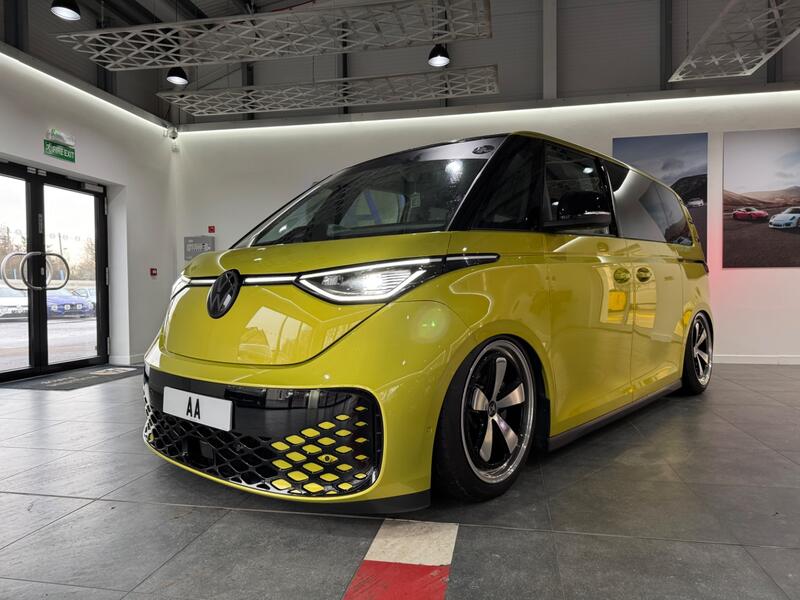 VOLKSWAGEN ID. BUZZ