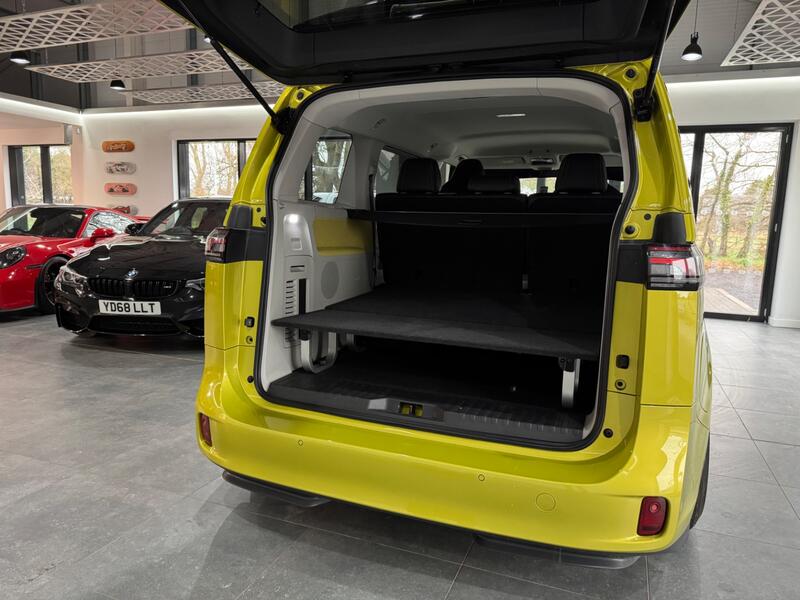 VOLKSWAGEN ID. BUZZ