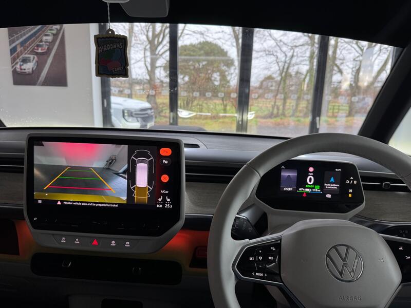 VOLKSWAGEN ID. BUZZ