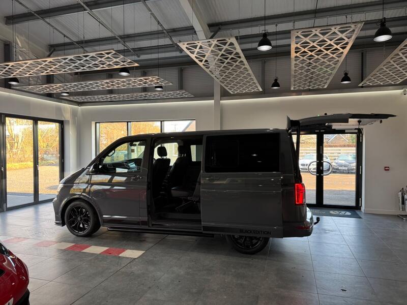 VOLKSWAGEN TRANSPORTER