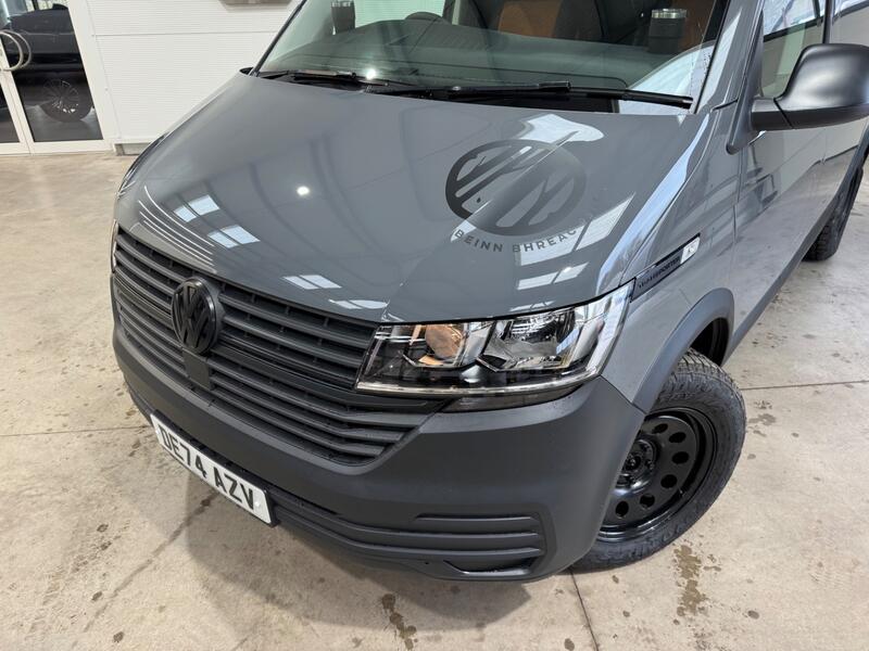 VOLKSWAGEN TRANSPORTER