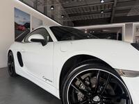 PORSCHE CAYMAN
