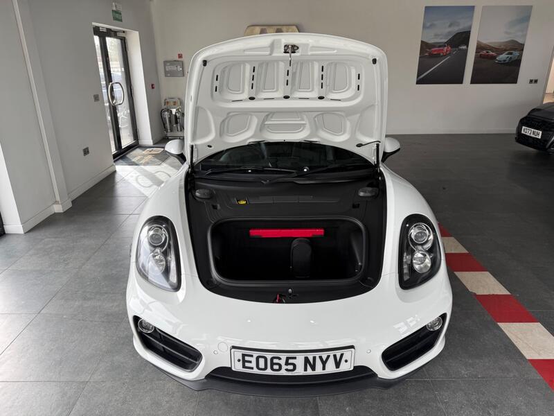 PORSCHE CAYMAN