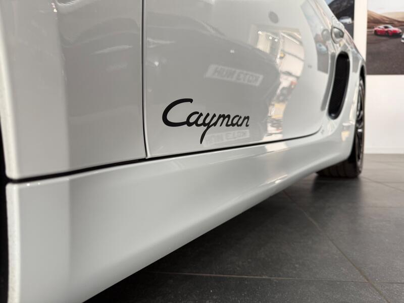 PORSCHE CAYMAN