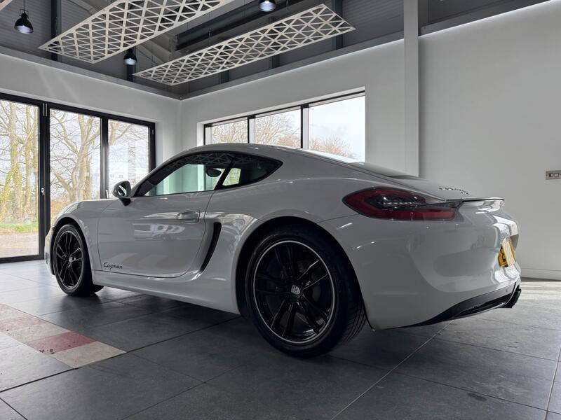 PORSCHE CAYMAN