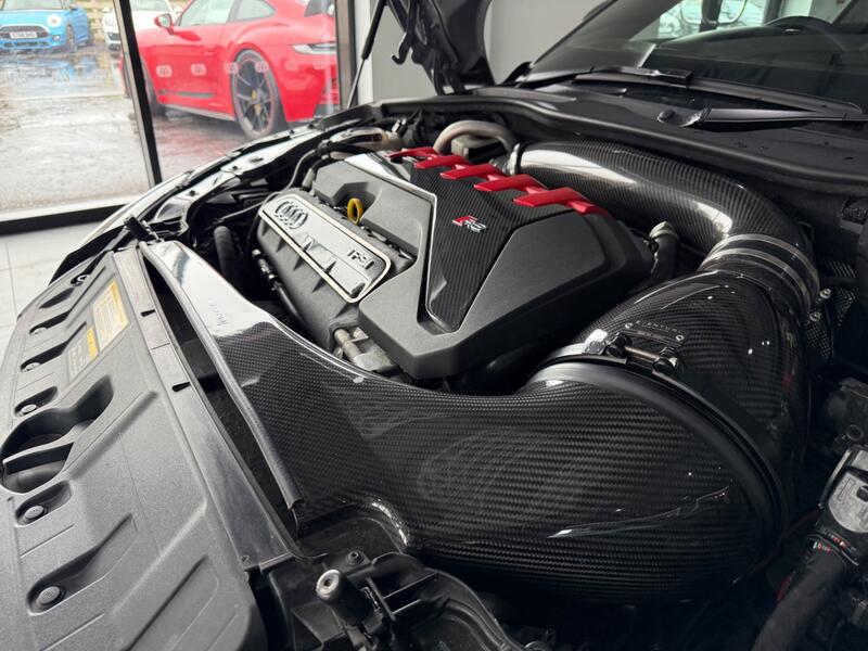 AUDI TT RS
