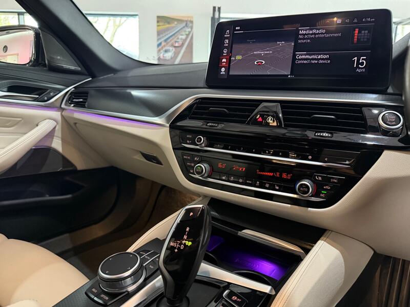 BMW 5 SERIES