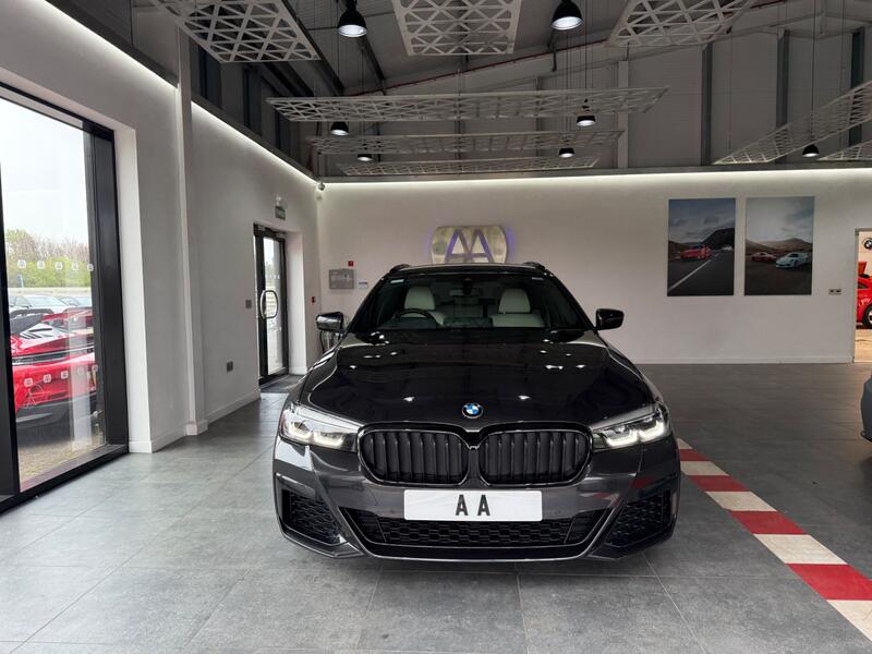 BMW 5 SERIES