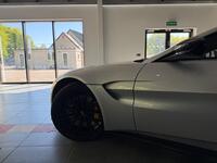 ASTON MARTIN VANTAGE