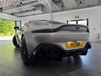 ASTON MARTIN VANTAGE
