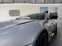 ASTON MARTIN VANTAGE