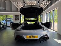 ASTON MARTIN VANTAGE