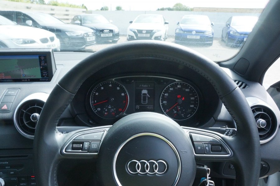 AUDI A1