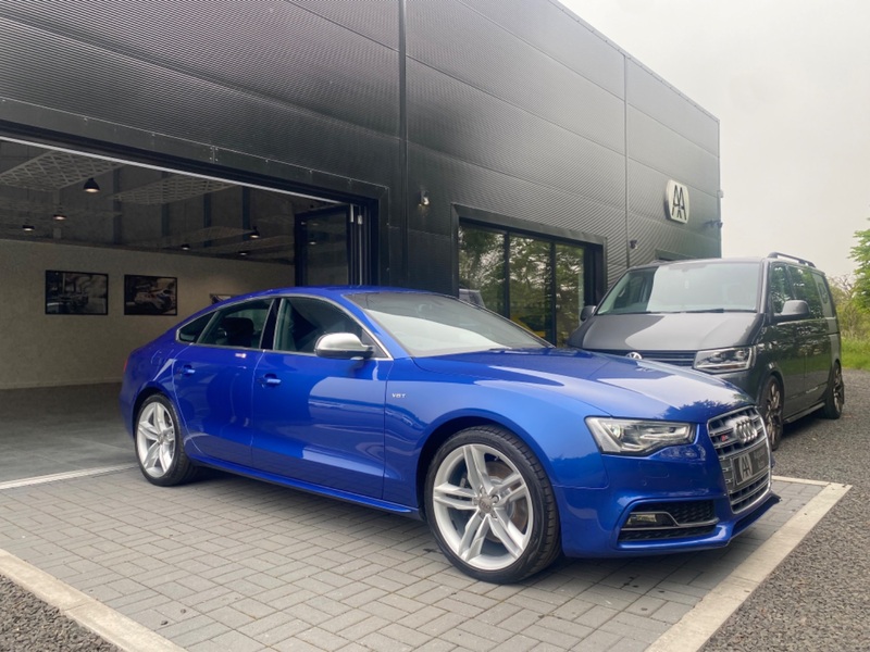 AUDI S5