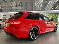 AUDI RS4