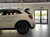 MERCEDES-BENZ GLA CLASS