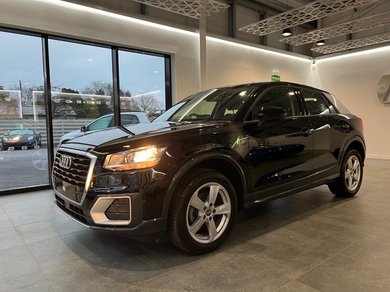 AUDI Q2