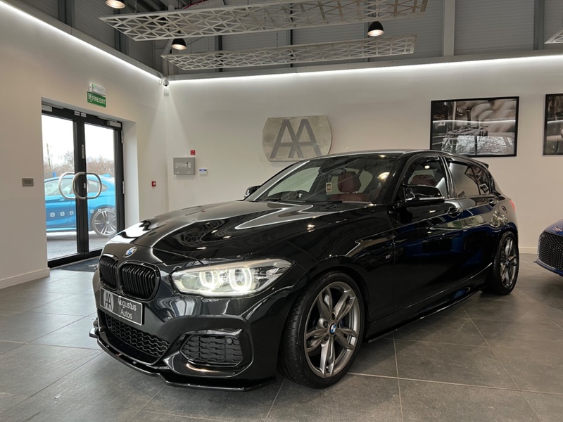 BMW 1 SERIES