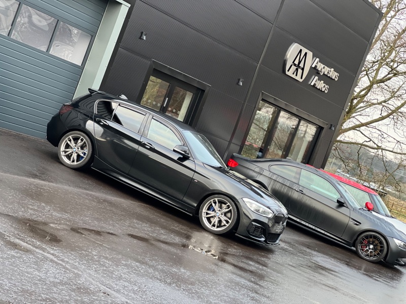 BMW 1 SERIES