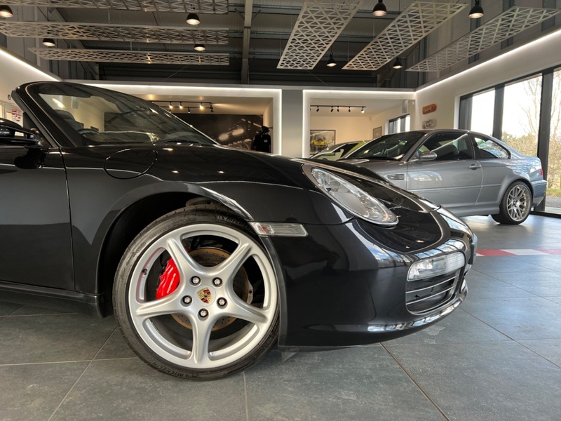 PORSCHE BOXSTER