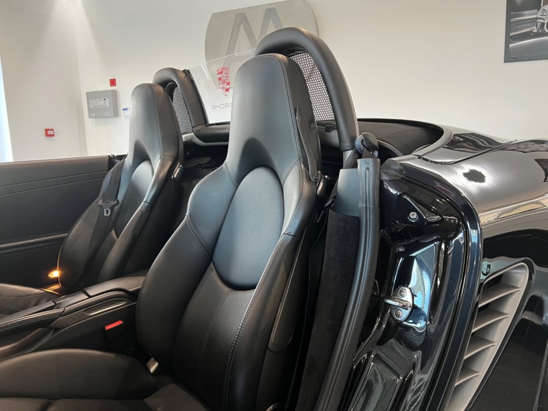 PORSCHE BOXSTER