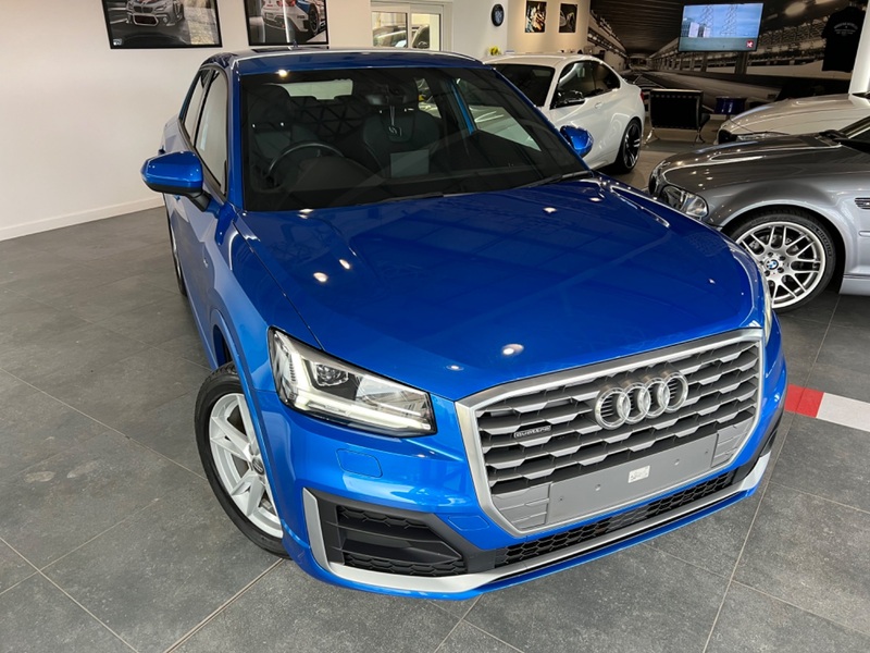 AUDI Q2