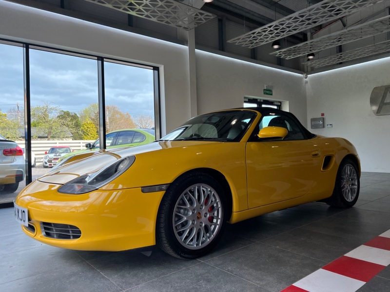 PORSCHE BOXSTER
