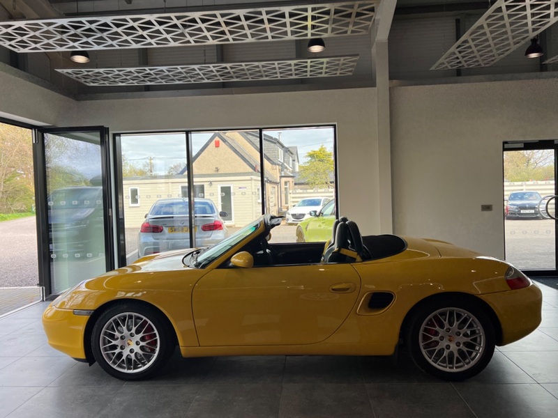 PORSCHE BOXSTER
