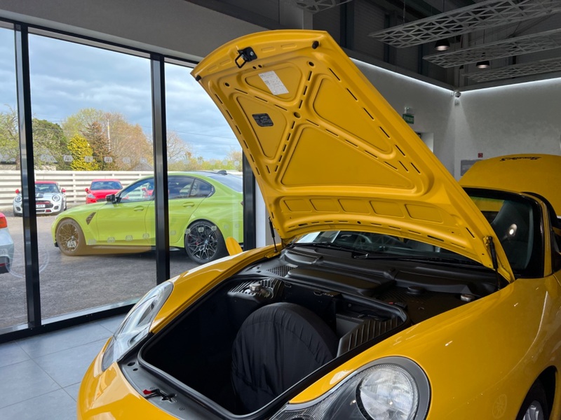PORSCHE BOXSTER