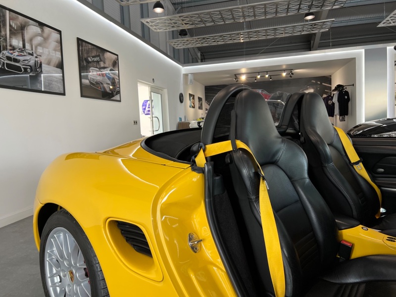 PORSCHE BOXSTER