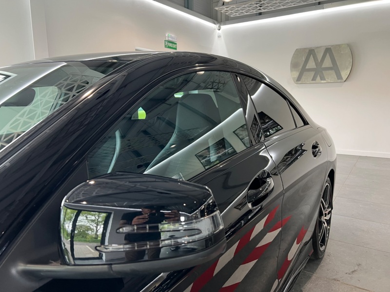 MERCEDES-BENZ CLA