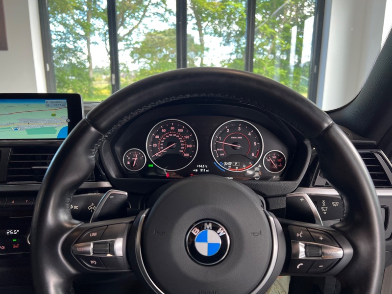 BMW 4 SERIES