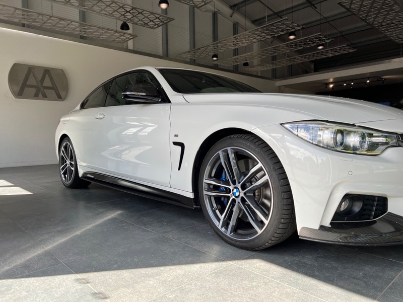 BMW 4 SERIES