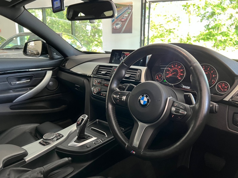 BMW 4 SERIES