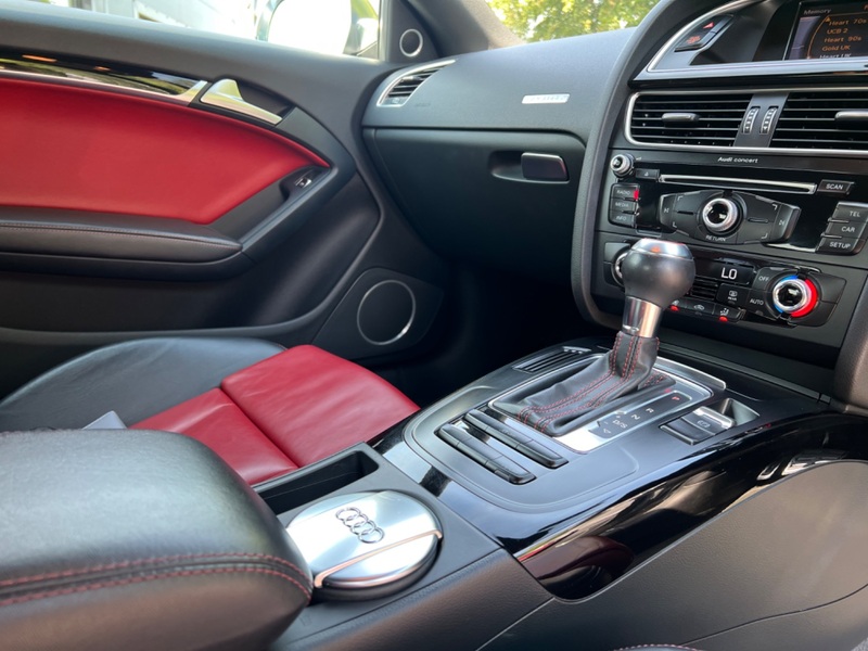 AUDI S5