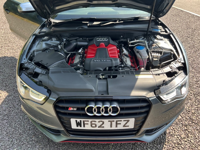 AUDI S5