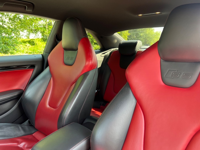 AUDI S5