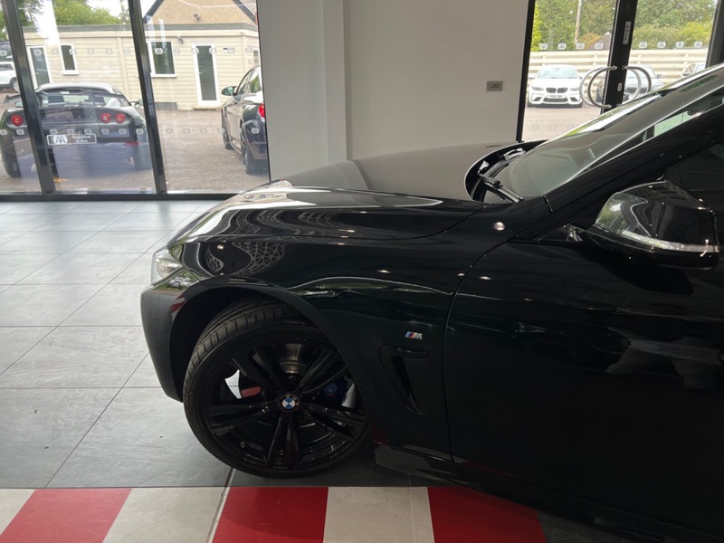 BMW 4 SERIES