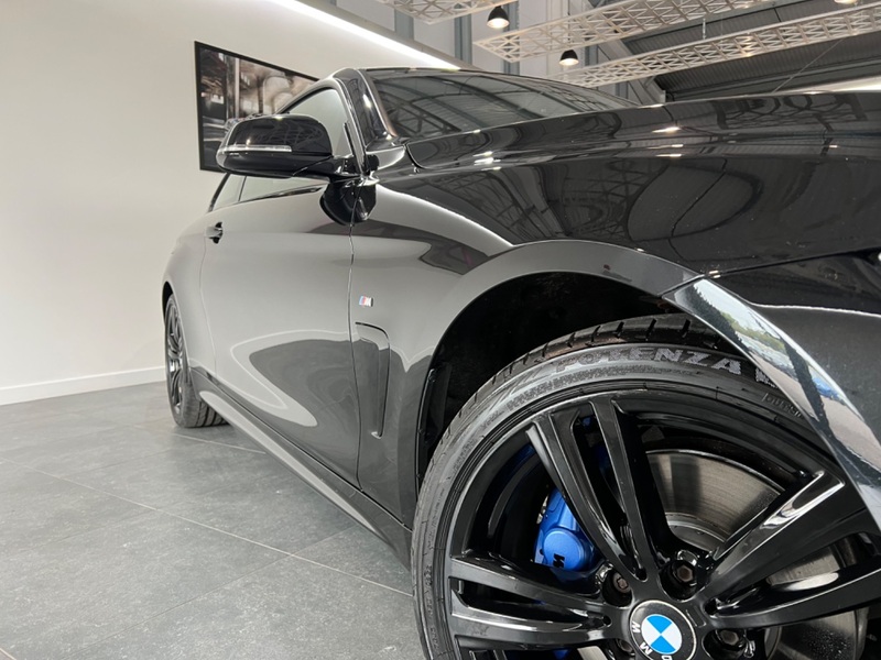BMW 4 SERIES
