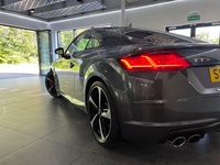 AUDI TTS