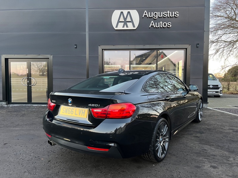 BMW 4 SERIES